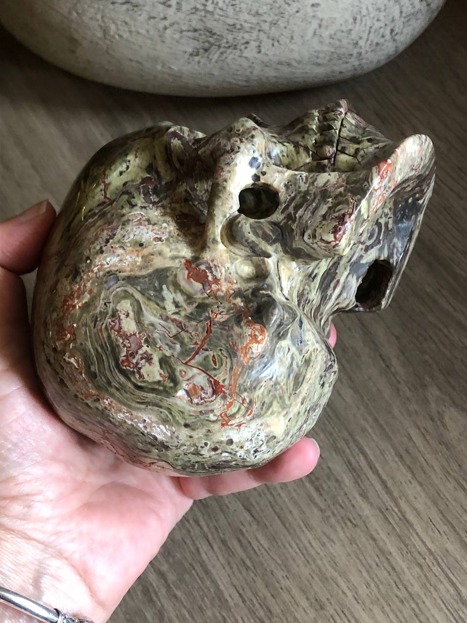 Crâne agate œuf de dinosaure