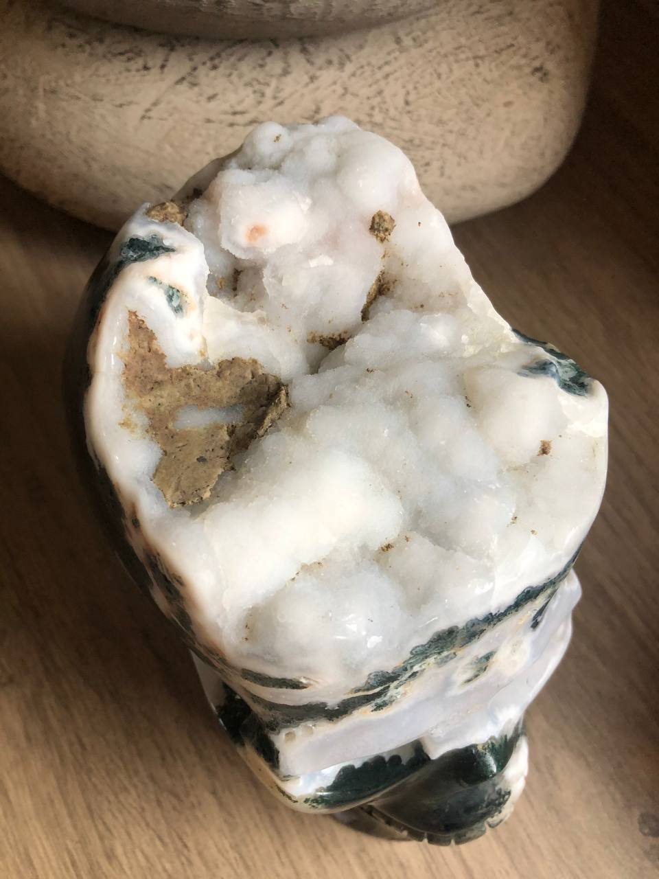 Crâne de cristal en agate arbre