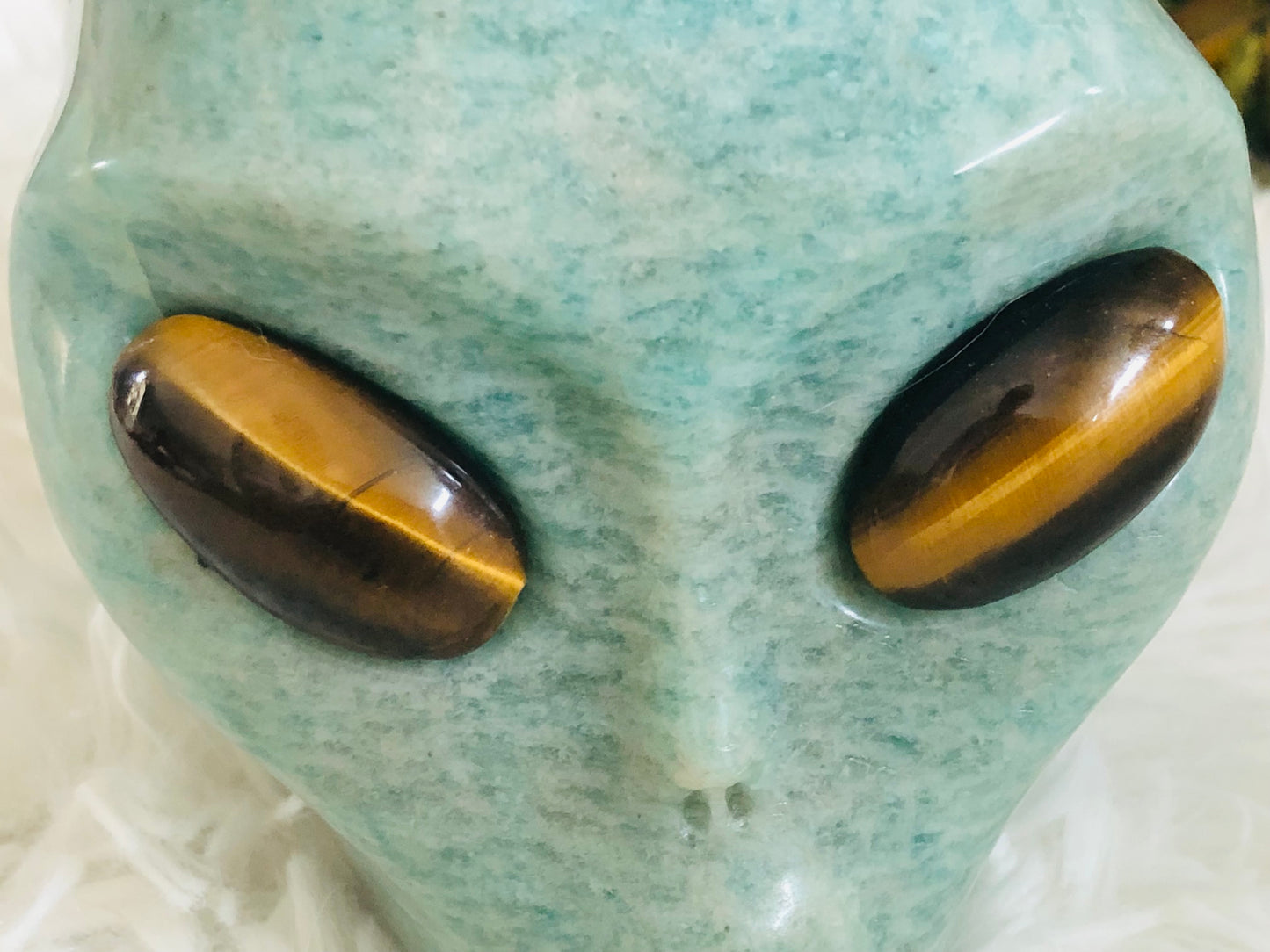 Crâne stellaire en amazonite et oeil de tigre