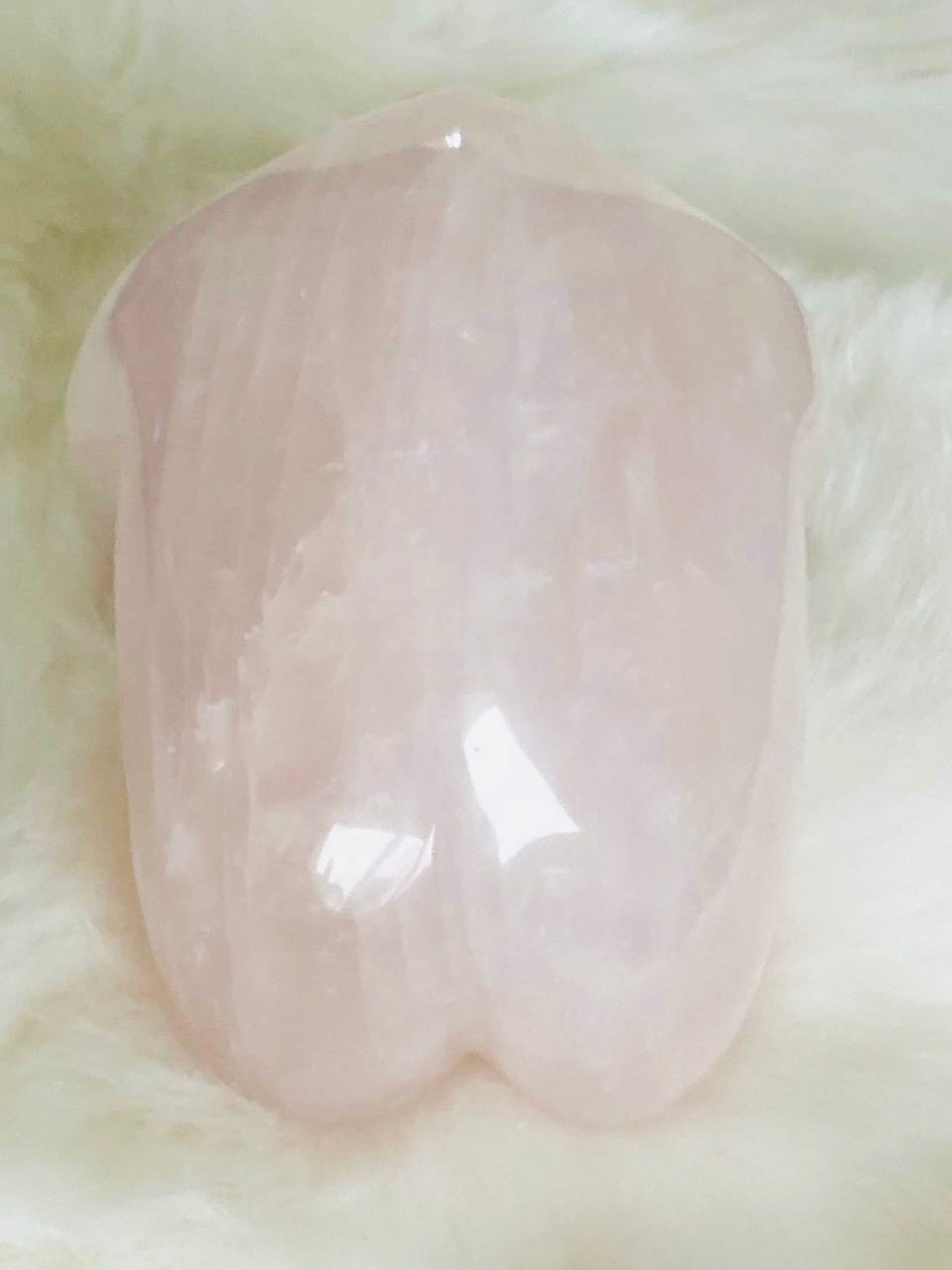 Crâne de cristal en quartz rose