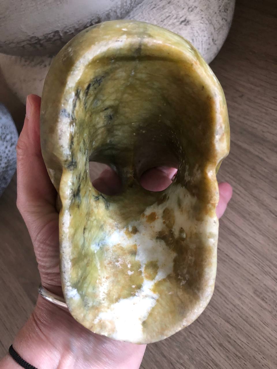 Crâne de cristal Hongshan en jade