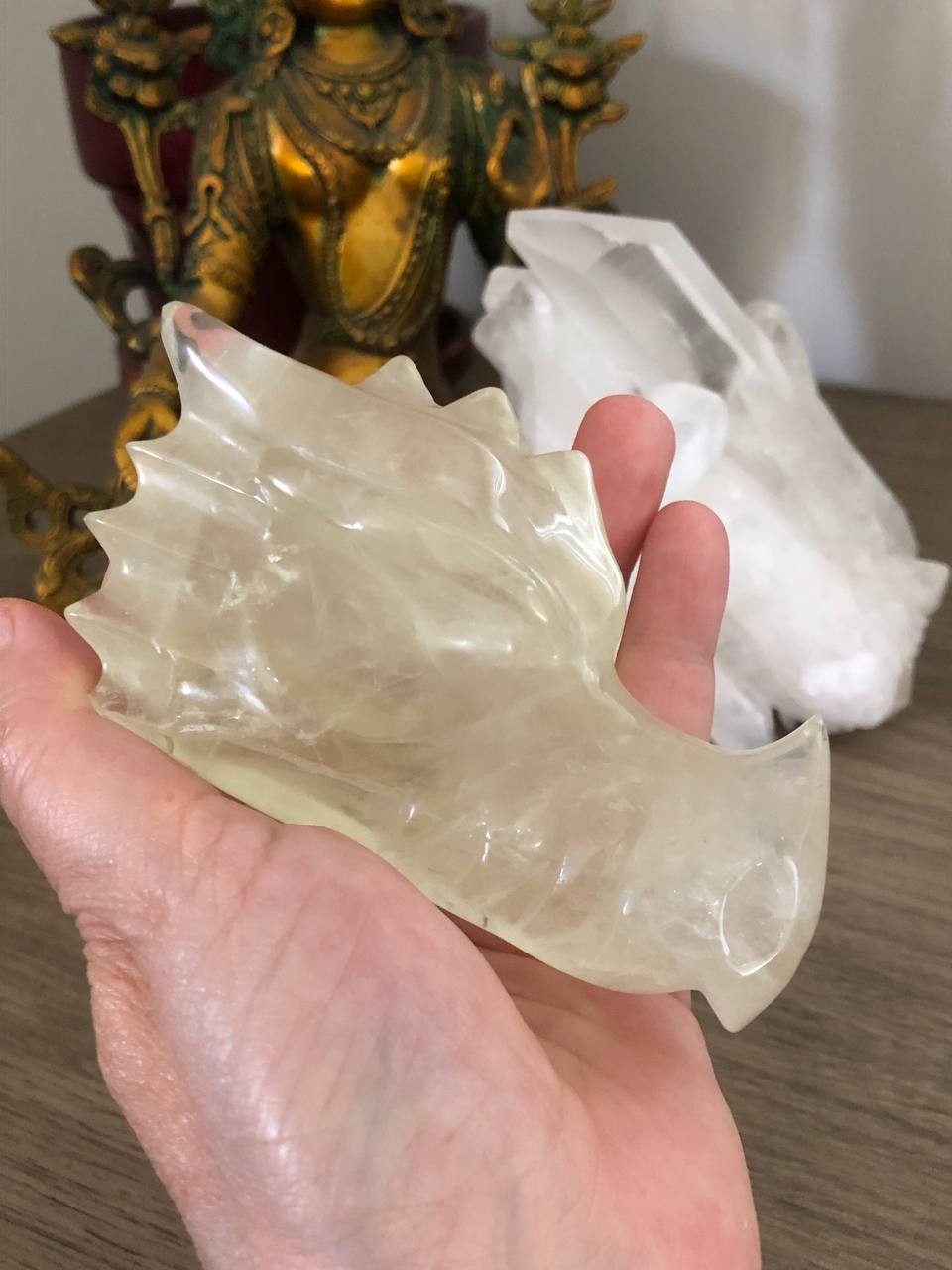 Crâne de dragon en citrine naturelle