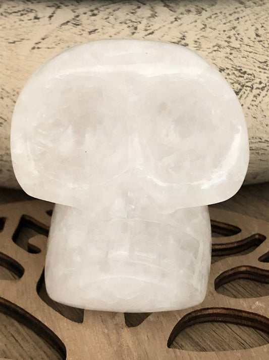 Crâne de cristal mongol en quartz arawali (n°7)