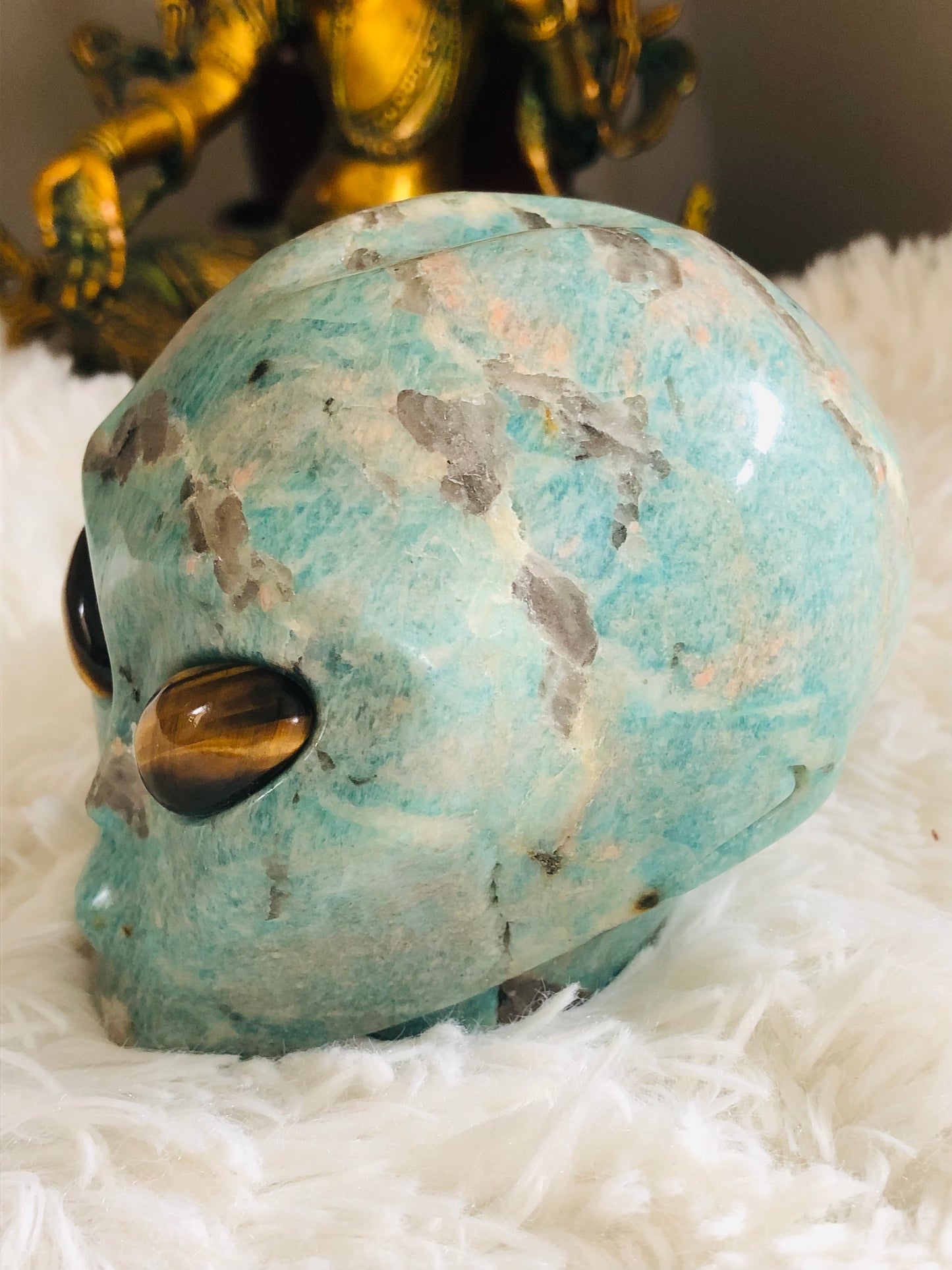 Crâne stellaire en amazonite et oeil de tigre