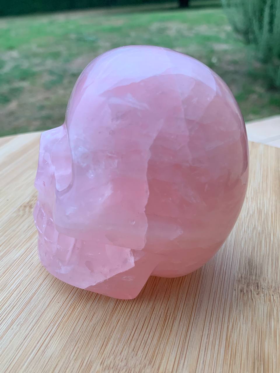 Crâne de cristal en quartz rose