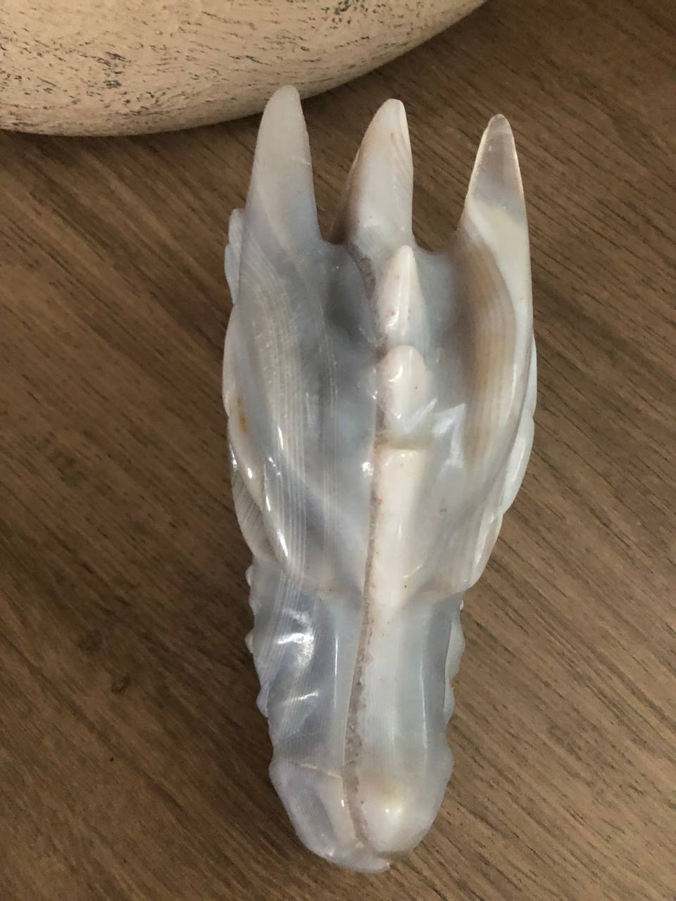 Crâne de dragon cristal en agate