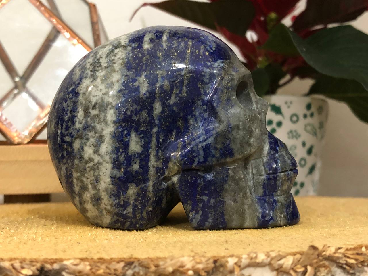 Crâne de cristal en lapis-lazuli
