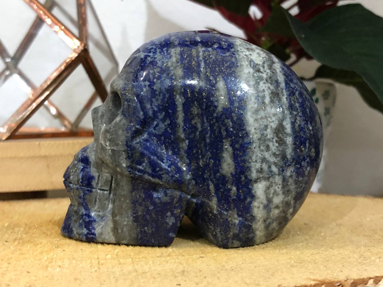 Crâne de cristal en lapis-lazuli