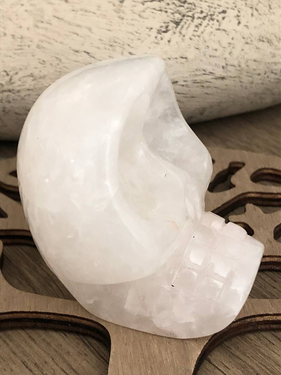 Crâne de cristal mongol en quartz arawali (n°12)