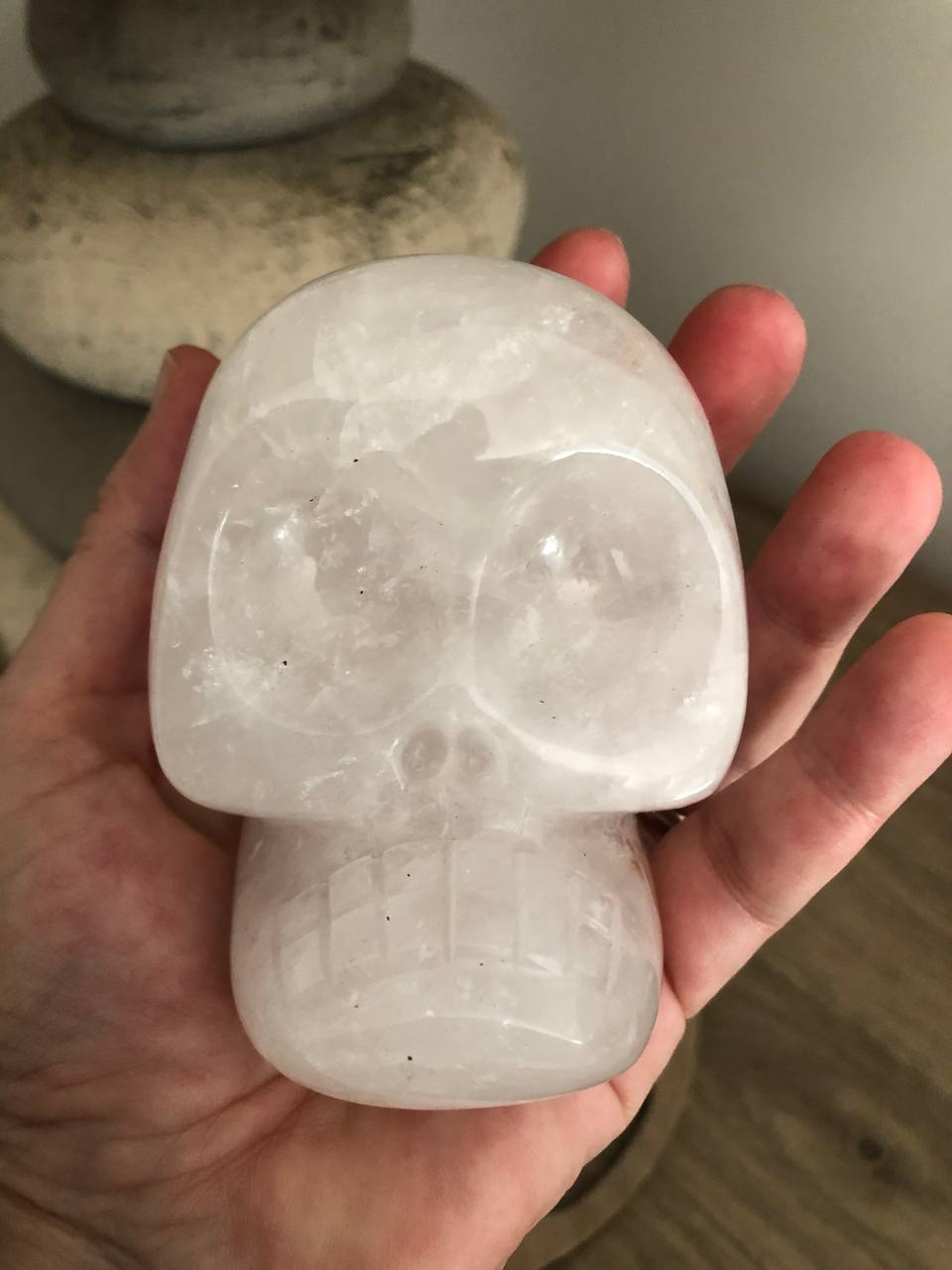 Crâne de cristal mongol en quartz arawali (n°16)