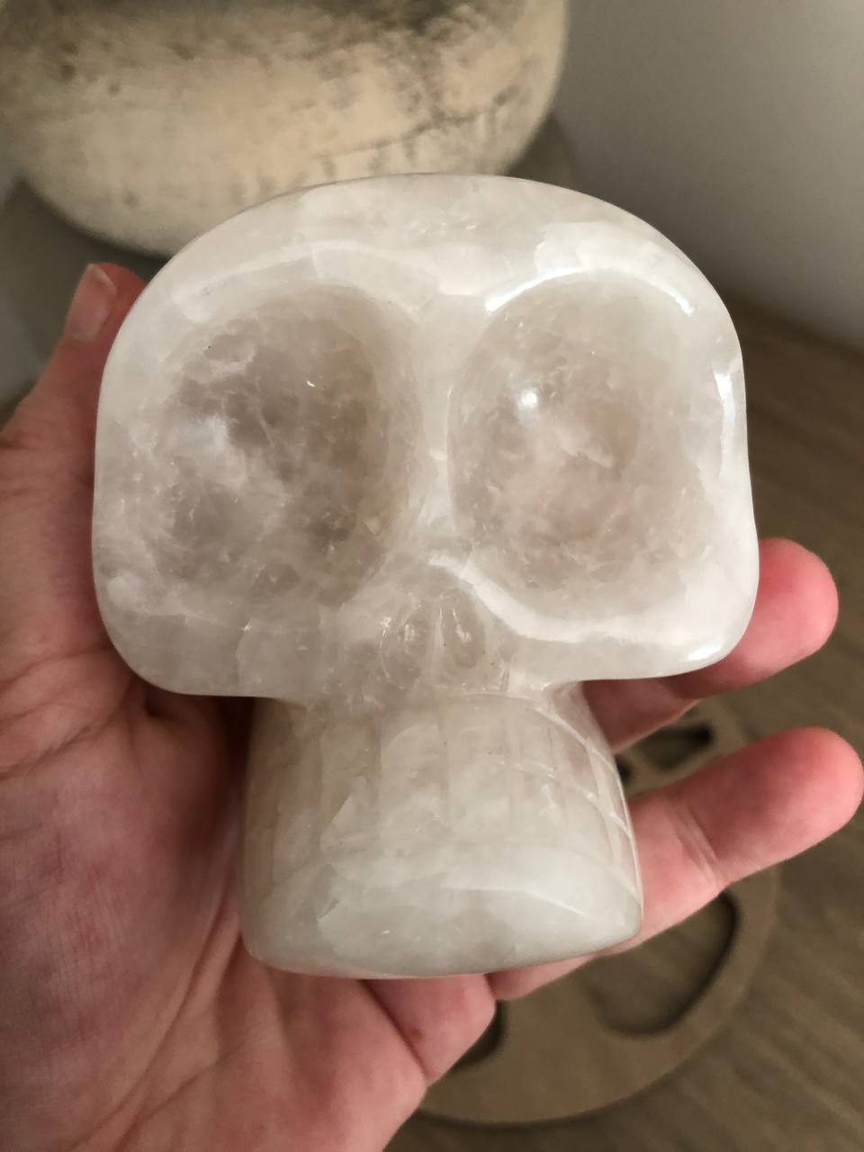 Crâne de cristal mongol en quartz arawali (n°17)