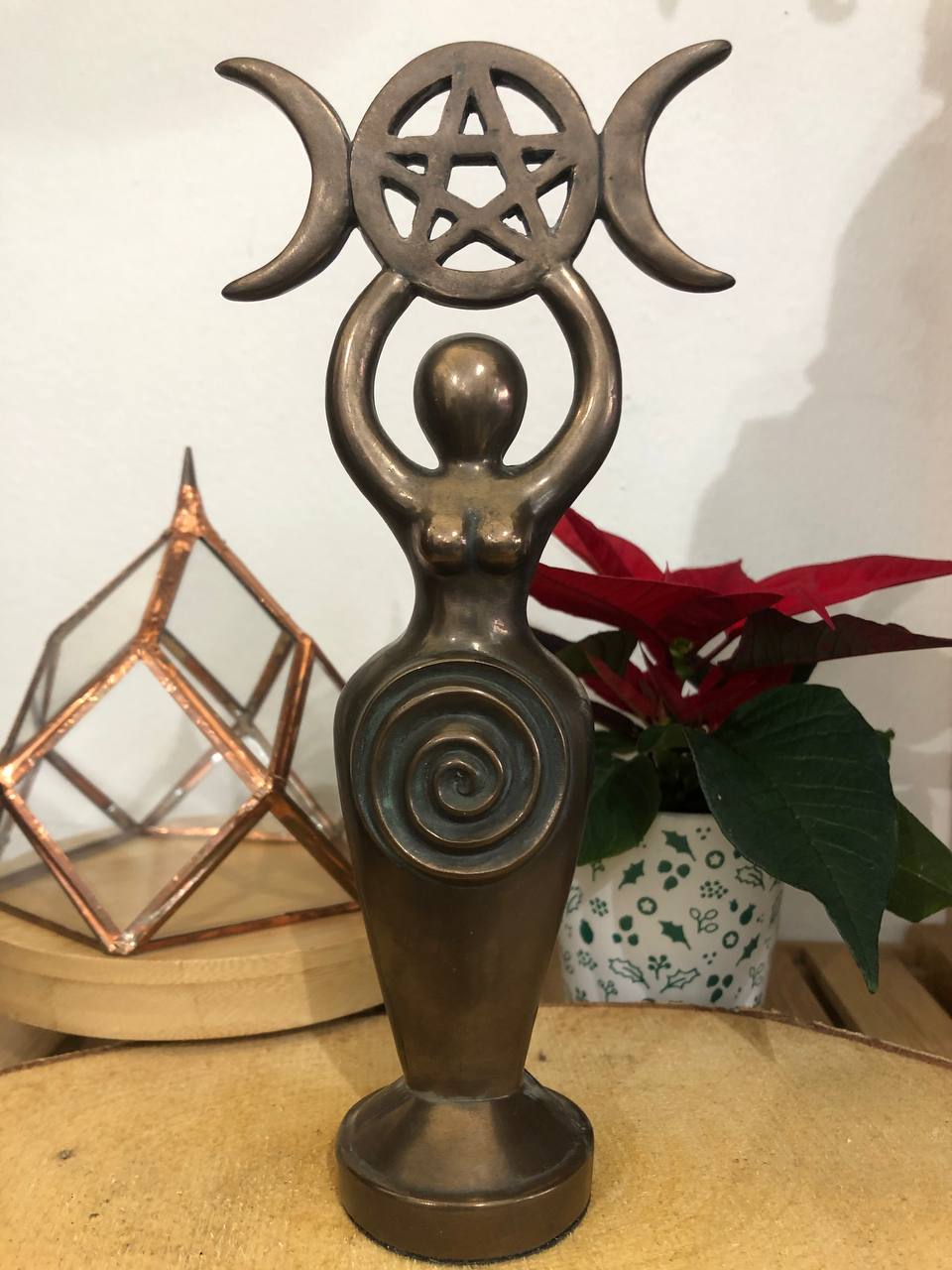 Statue déesse lunaire