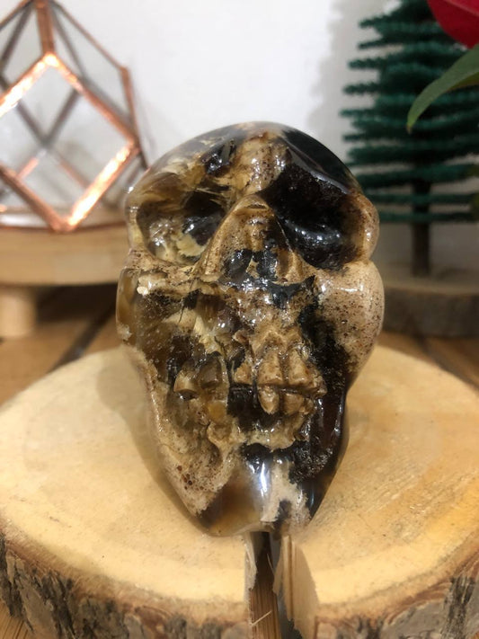 Crâne de cristal en ambre naturelle