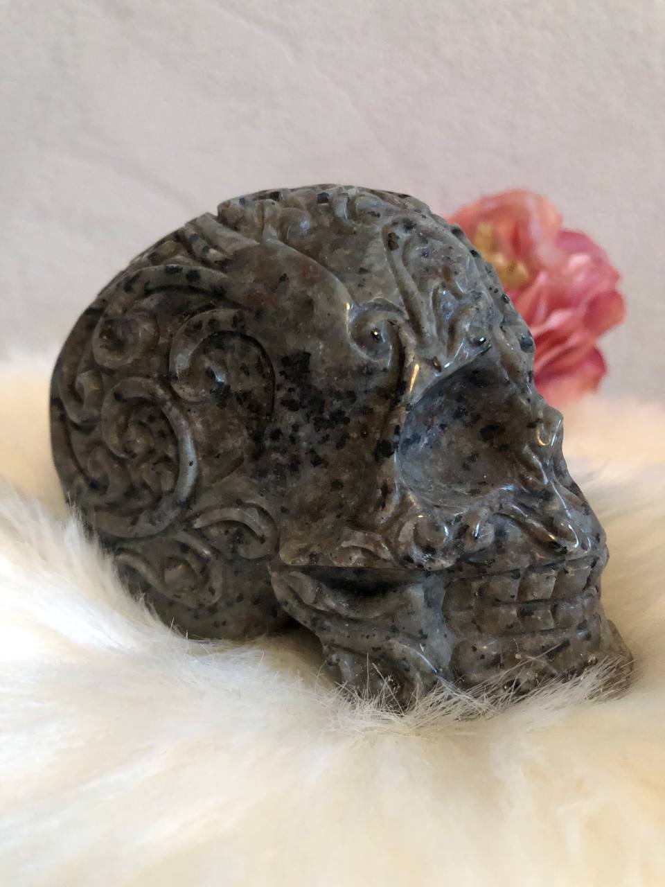 Crâne de cristal en yooperlite