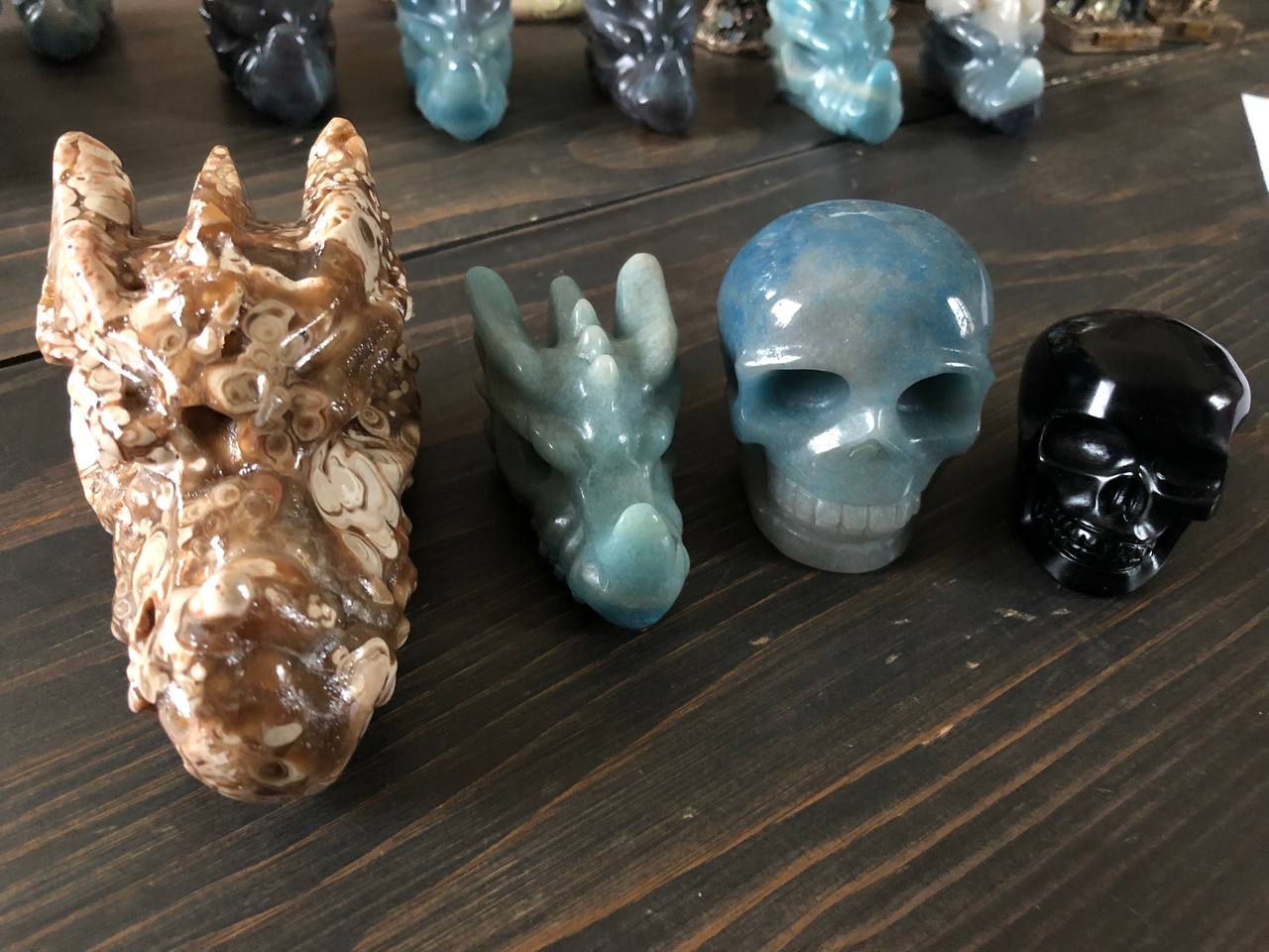 Lot crâne et dragon de cristal