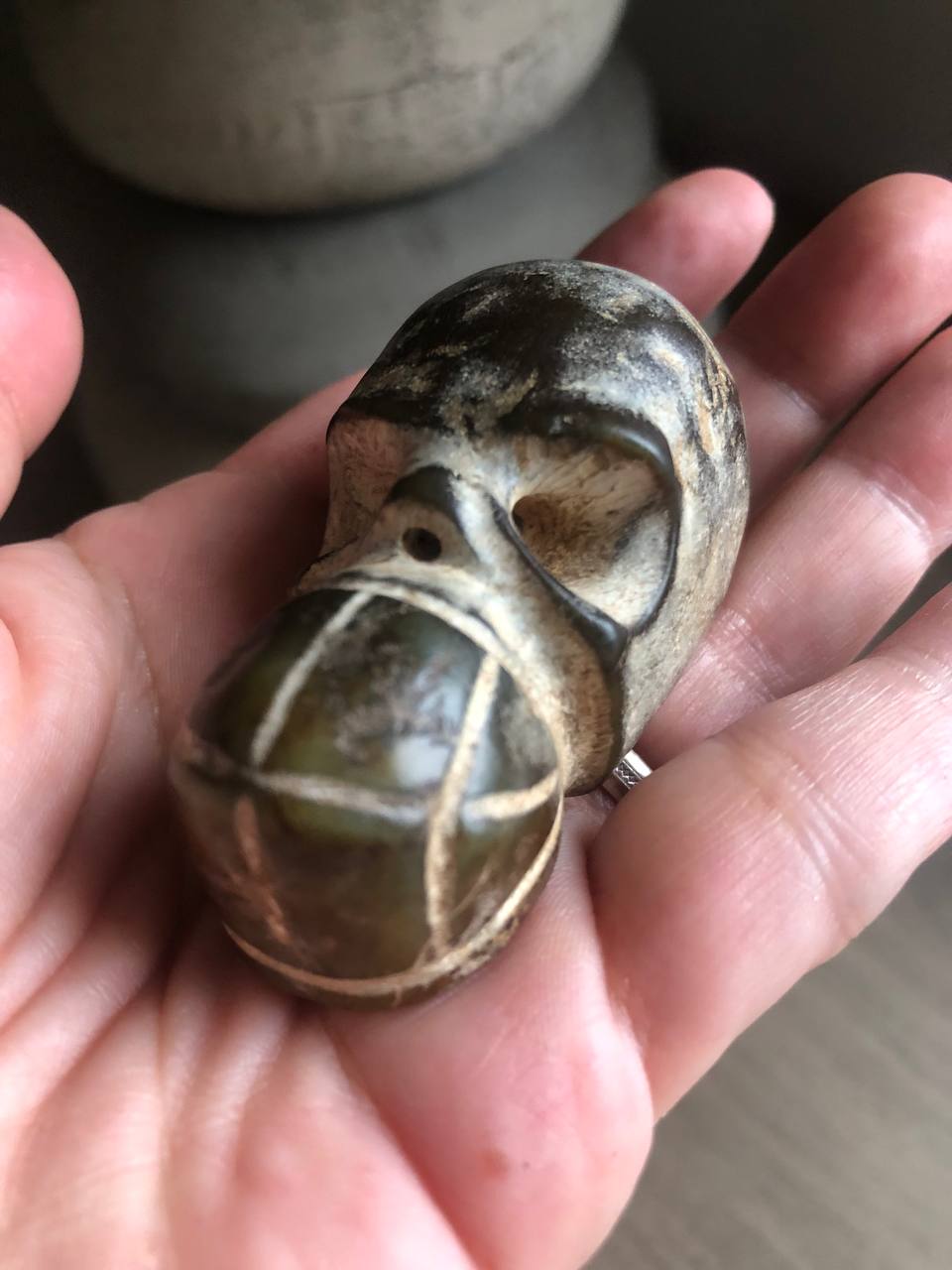 Crâne de cristal Hongshan en Jade