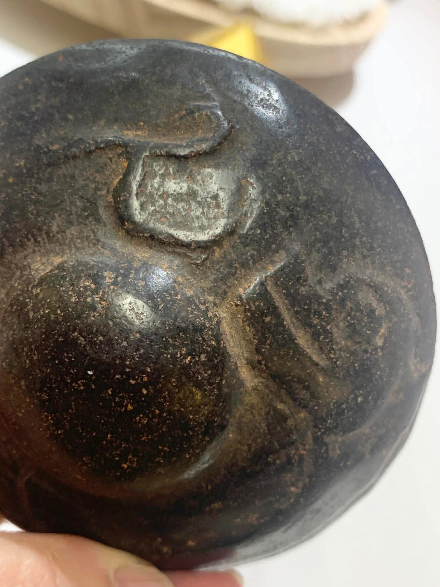 Vaisseau galactique Hongshan en jade ancien