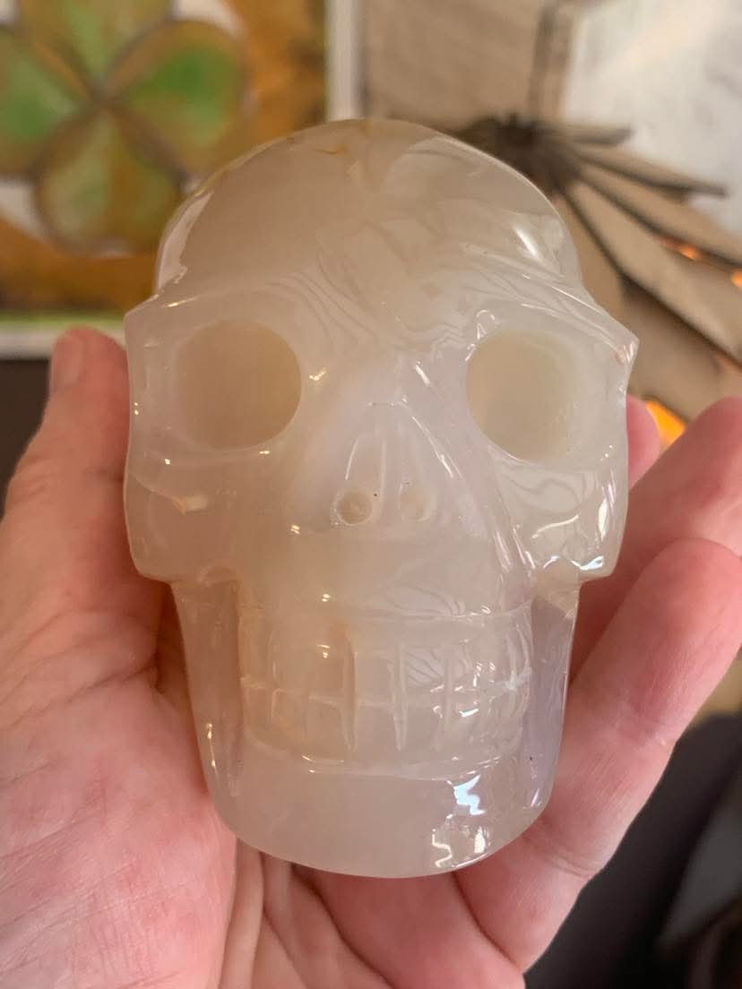 Crâne de cristal en agate