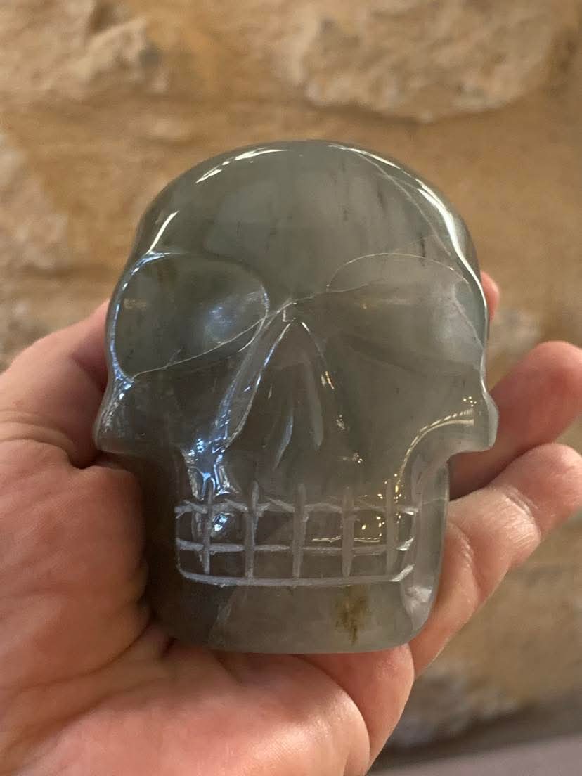Crâne de cristal en agate du Brésil