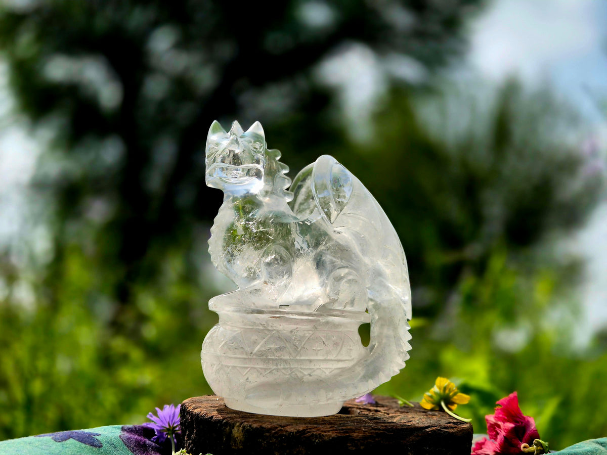 PRÉCOMMANDE Dragon d’exception en cristal de roche de l’Himalaya