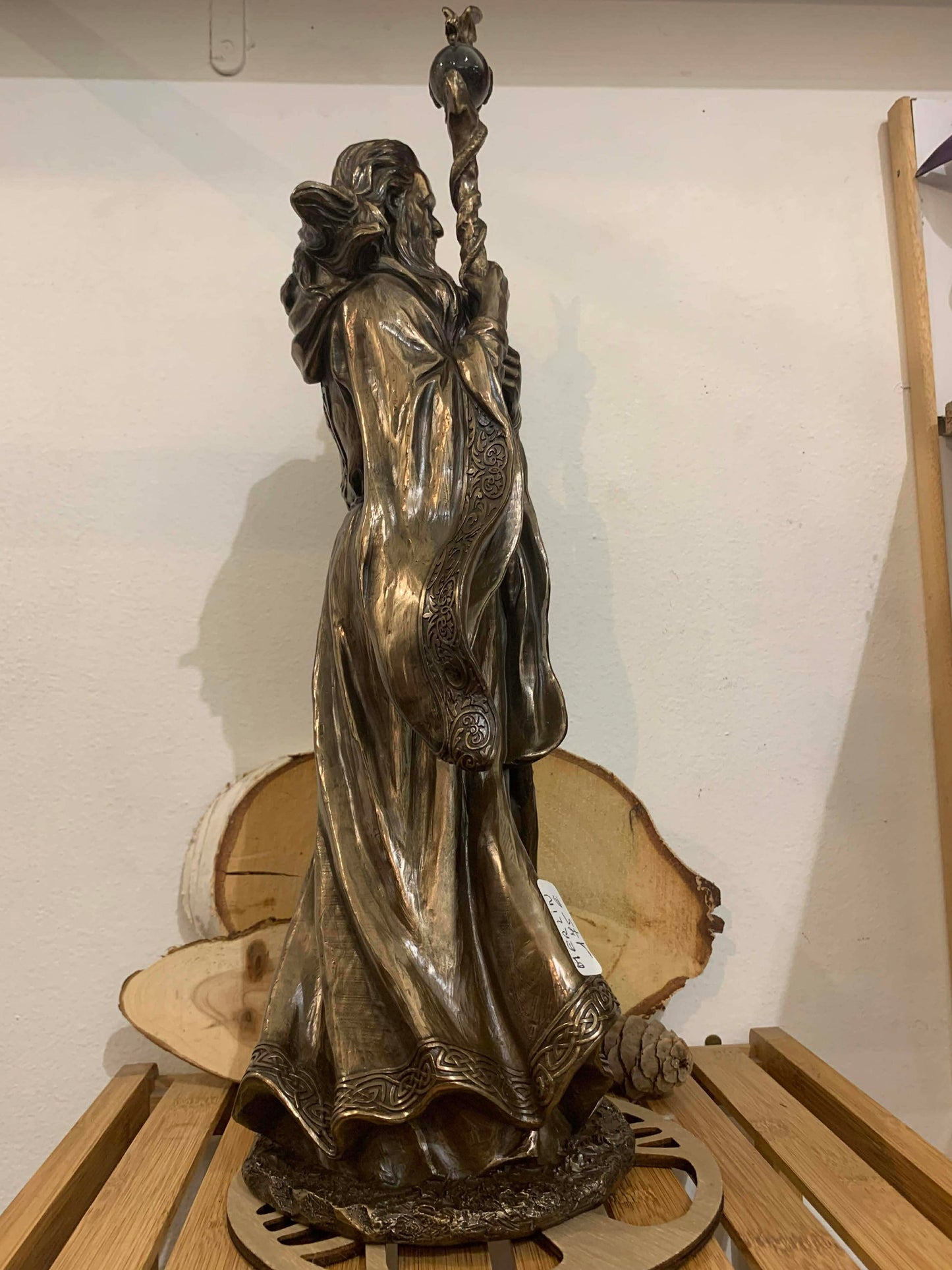 Grande statue de Merlin