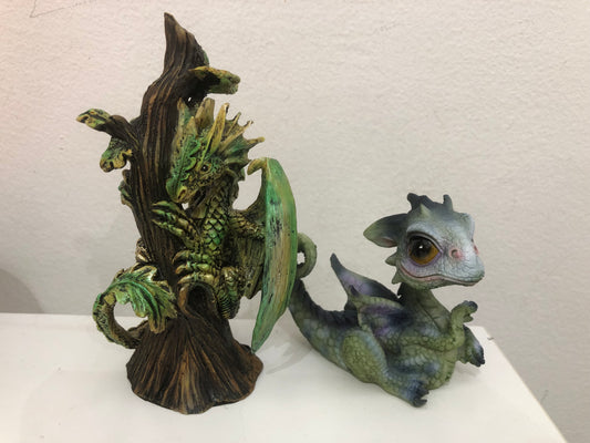 Lot 2 statuettes dragons + crâne quartz rose