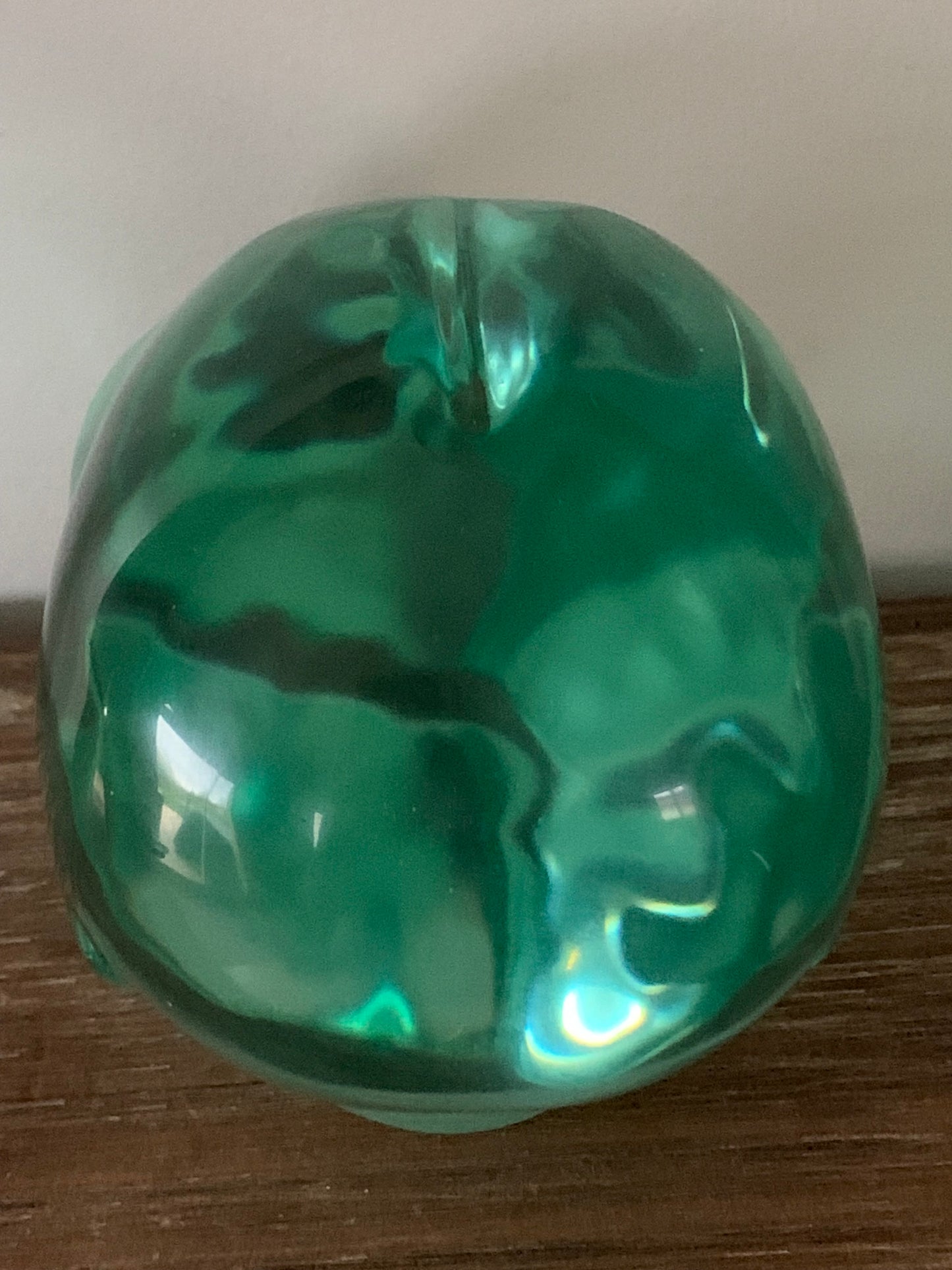 Crâne stellaire en obsidienne verte