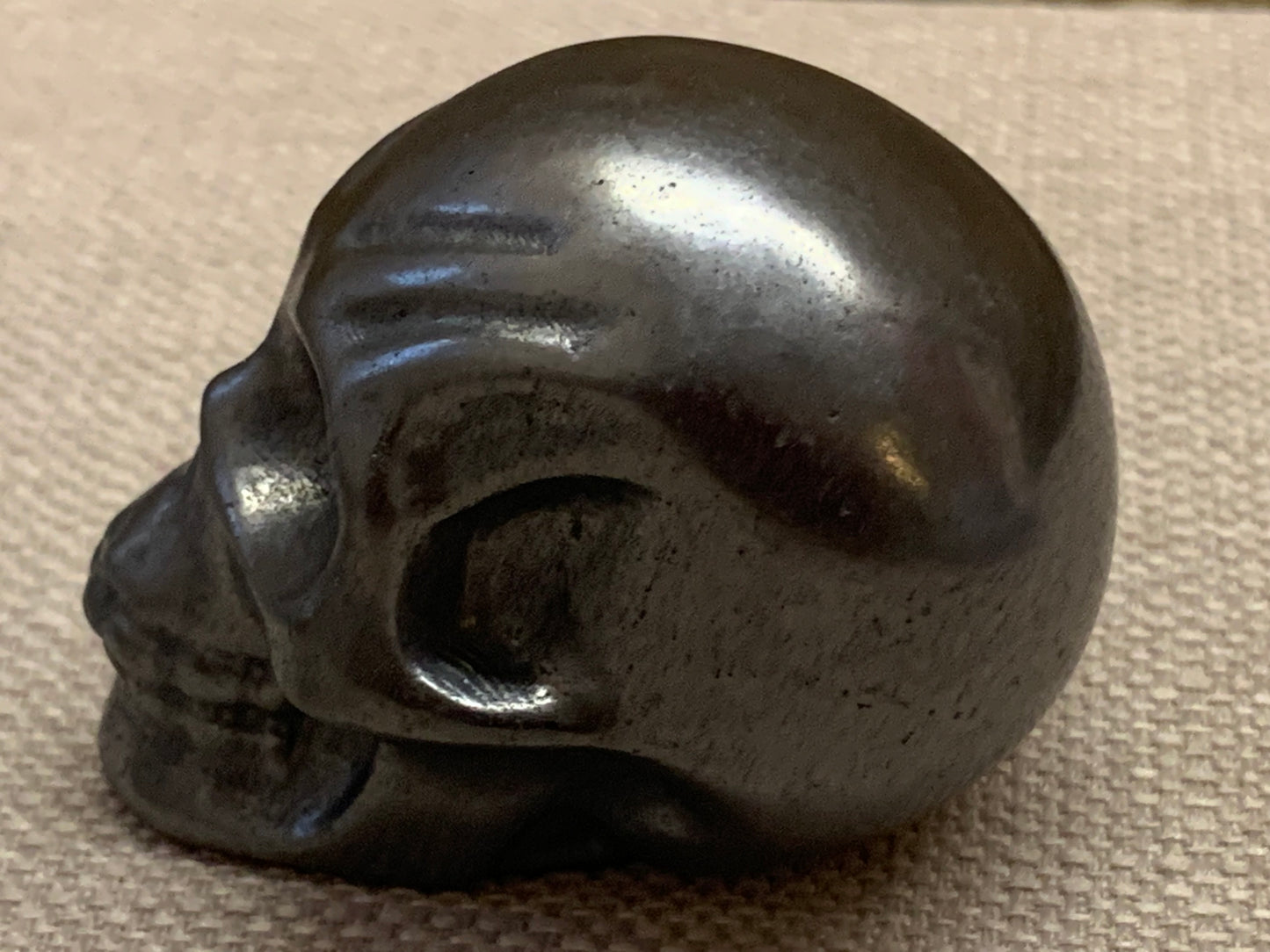 Crâne en shungite
