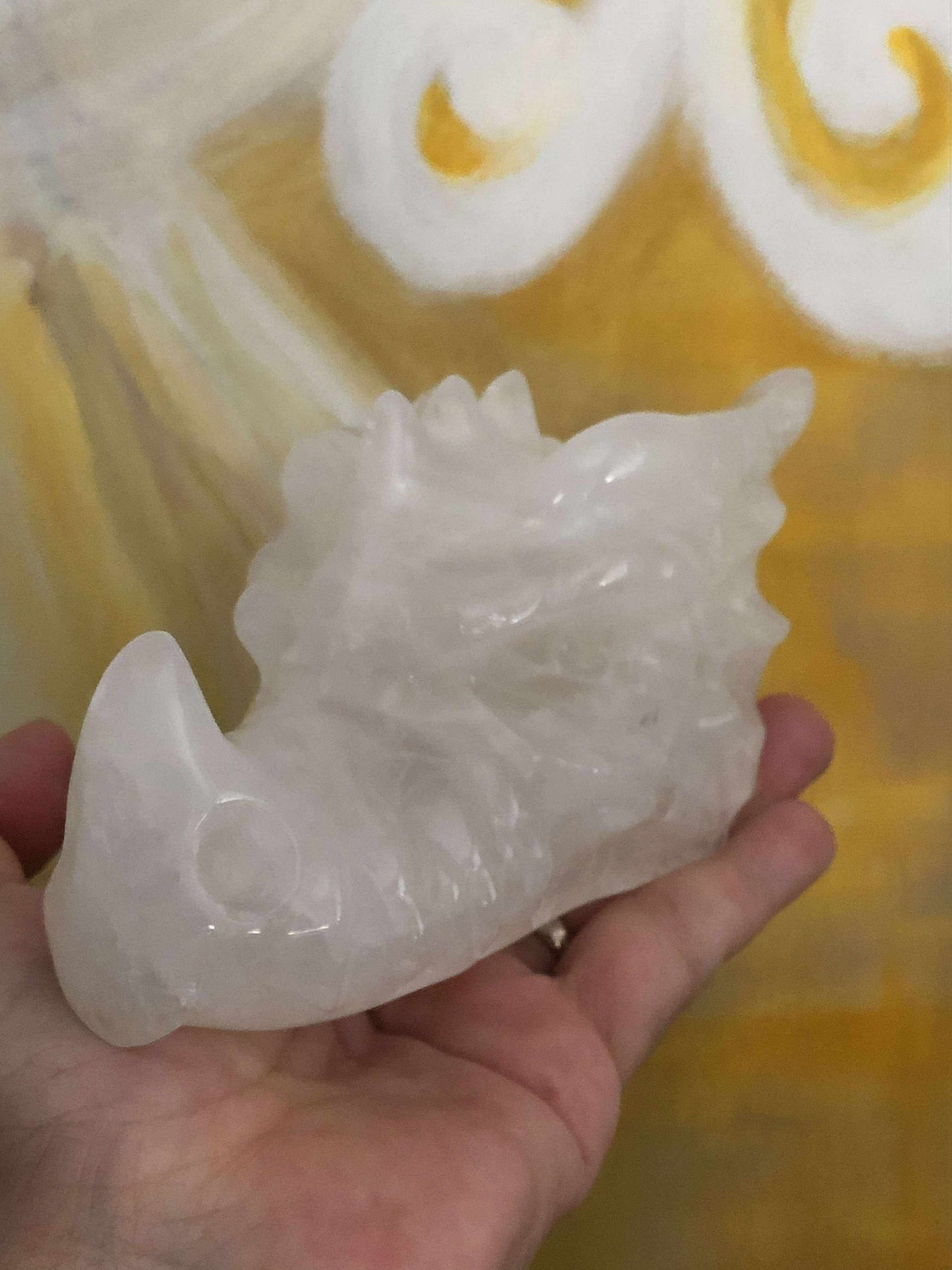 Crâne de dragon en cristal de roche