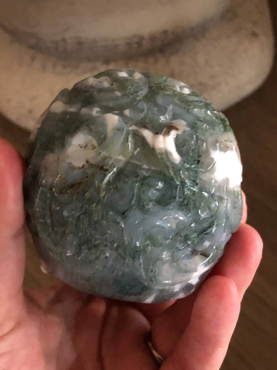 Crâne de cristal en agate arbre