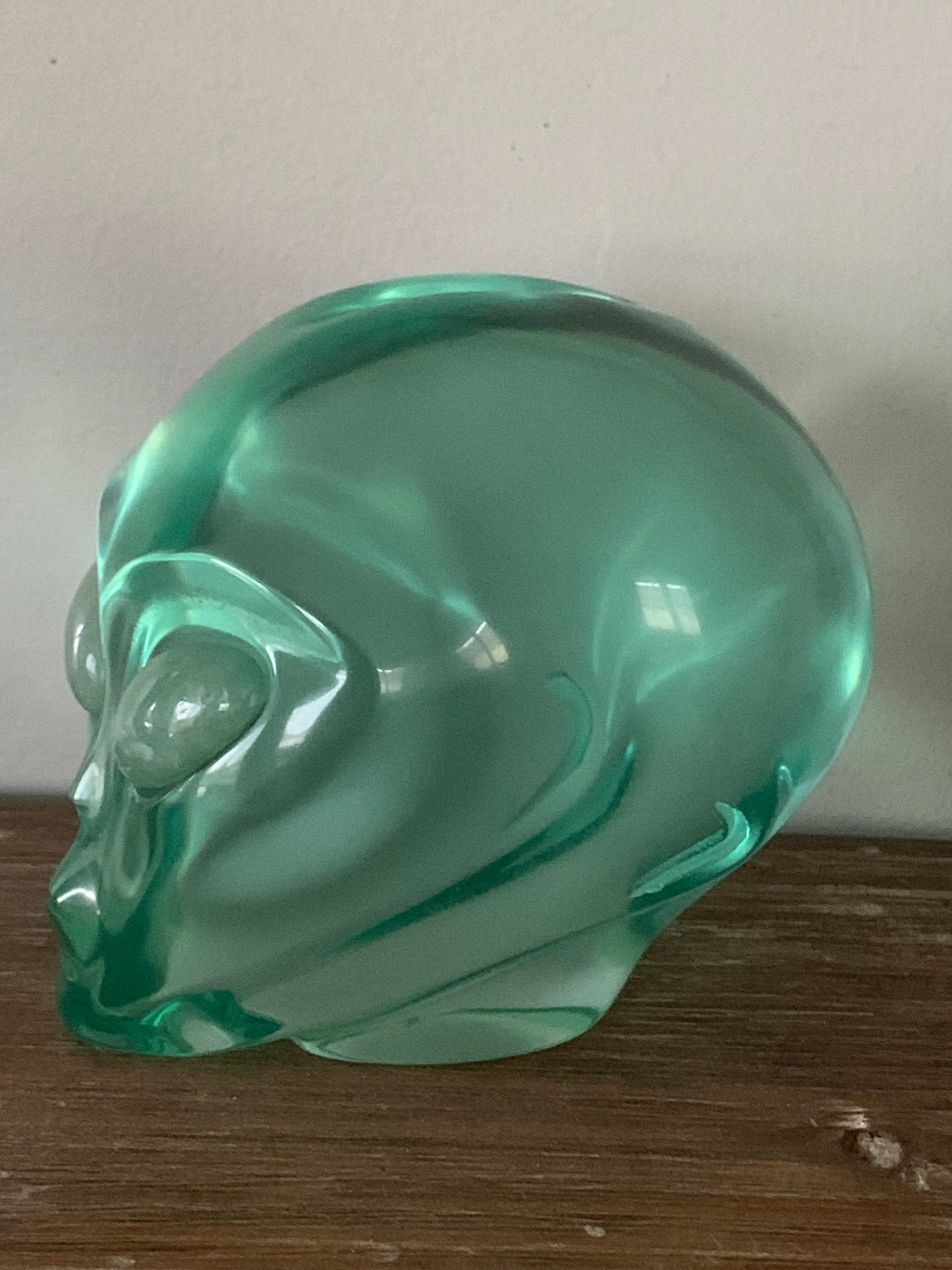 Crâne stellaire en obsidienne verte