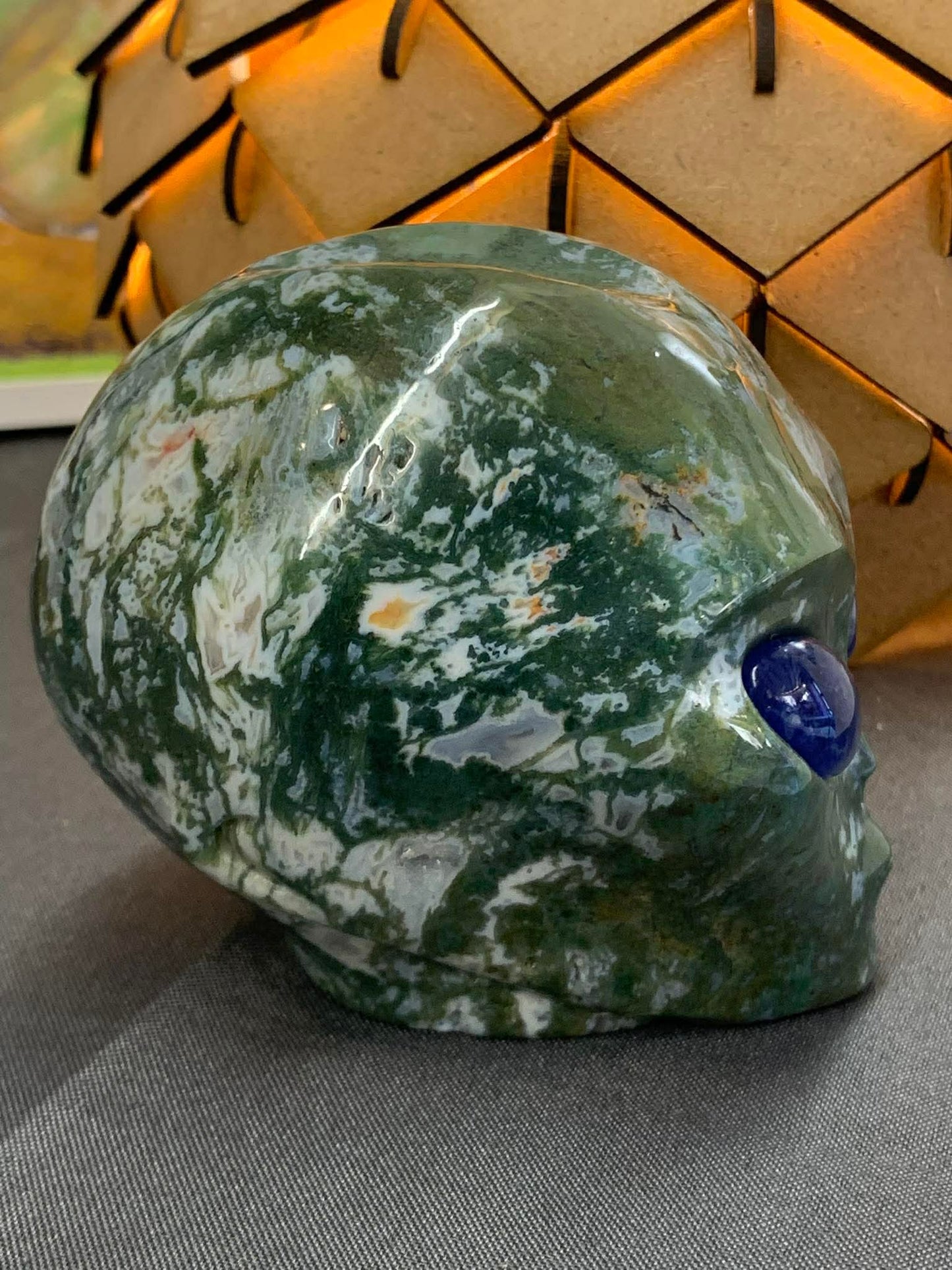 Crâne de cristal galactique jaspe rhyolite