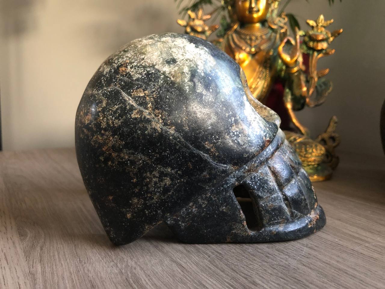 Crâne Hongshan en jade