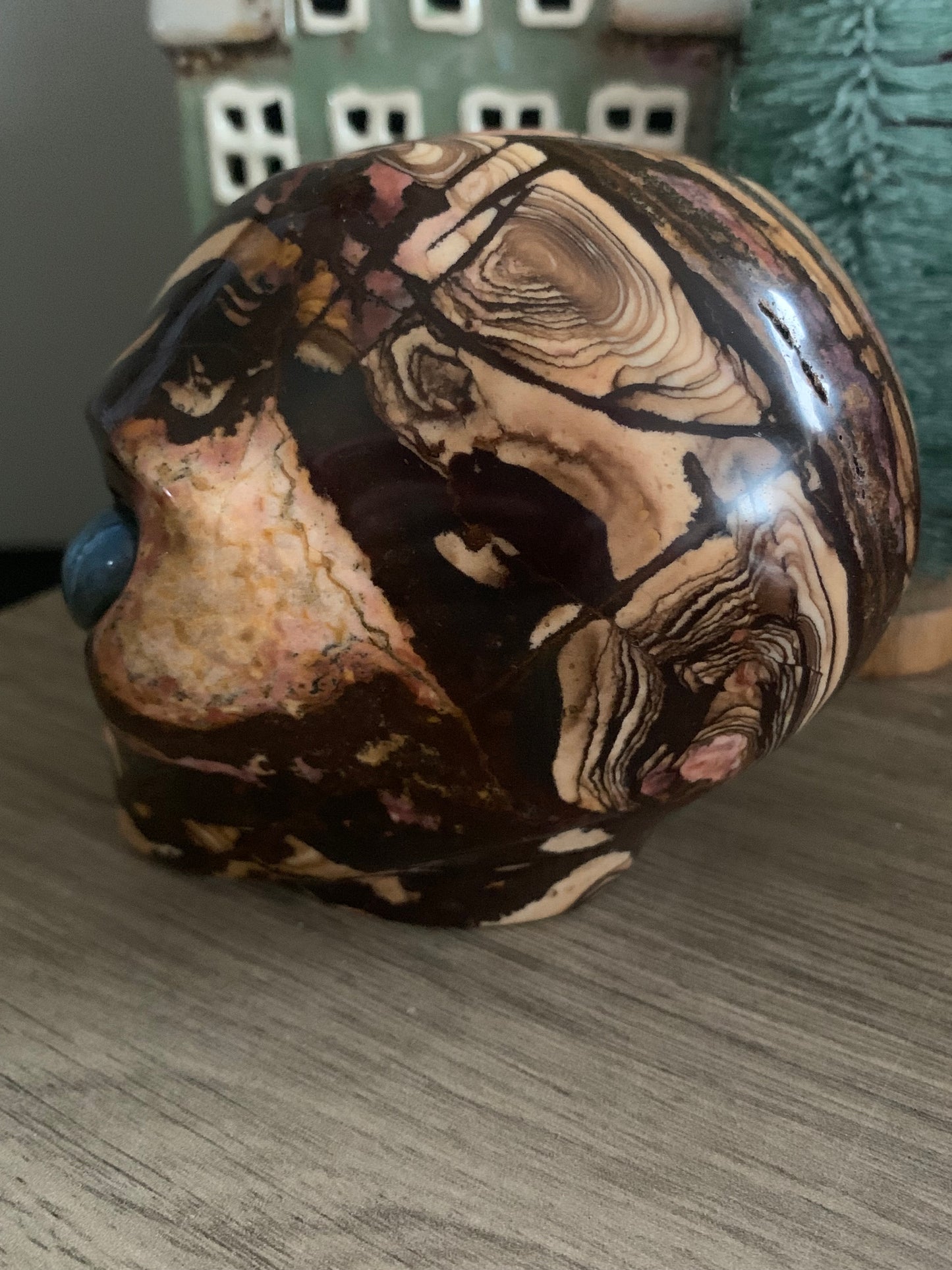 Crâne de cristal en jaspe outback et labradorite
