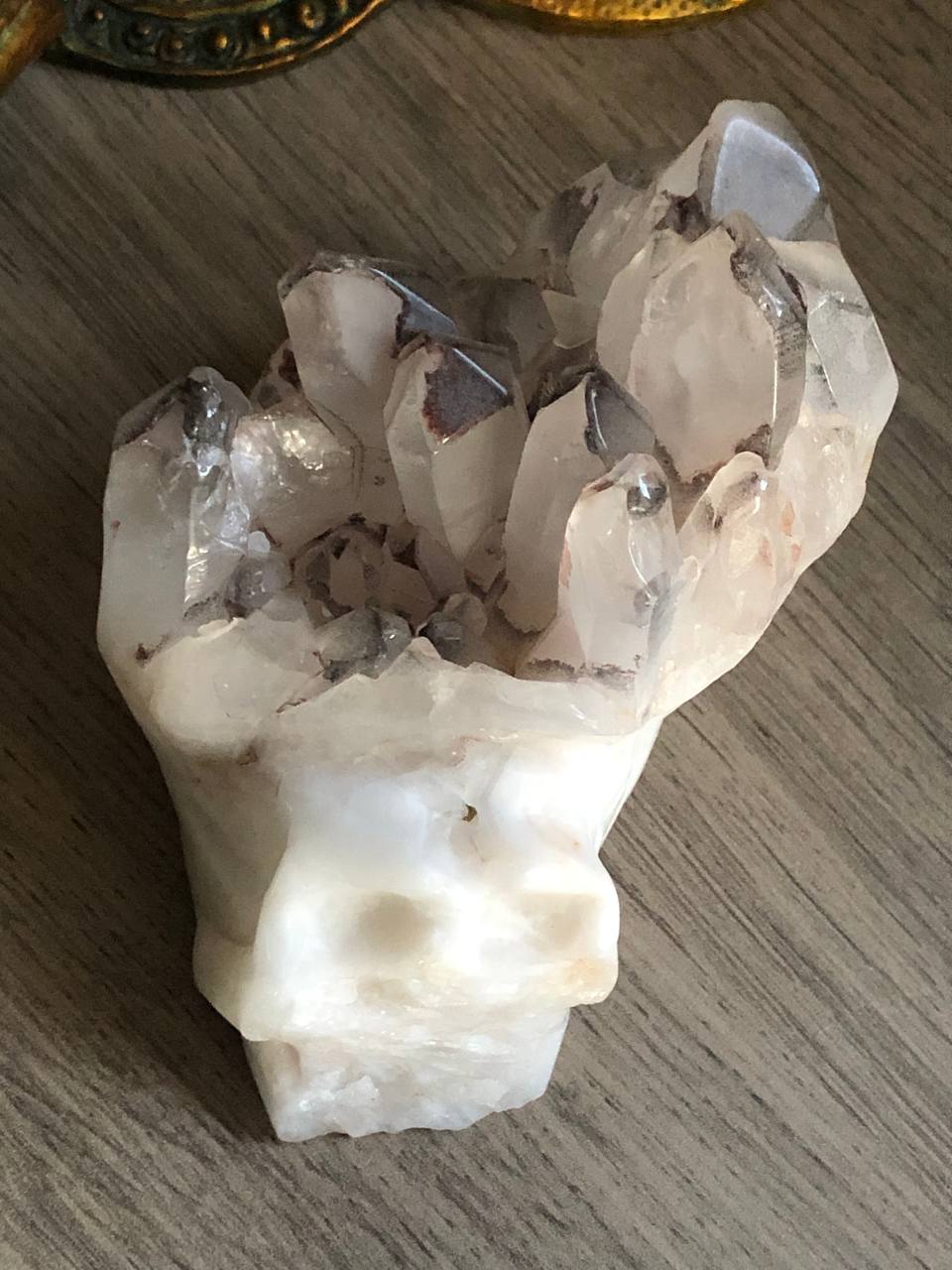 Crâne de cristal avec pointes