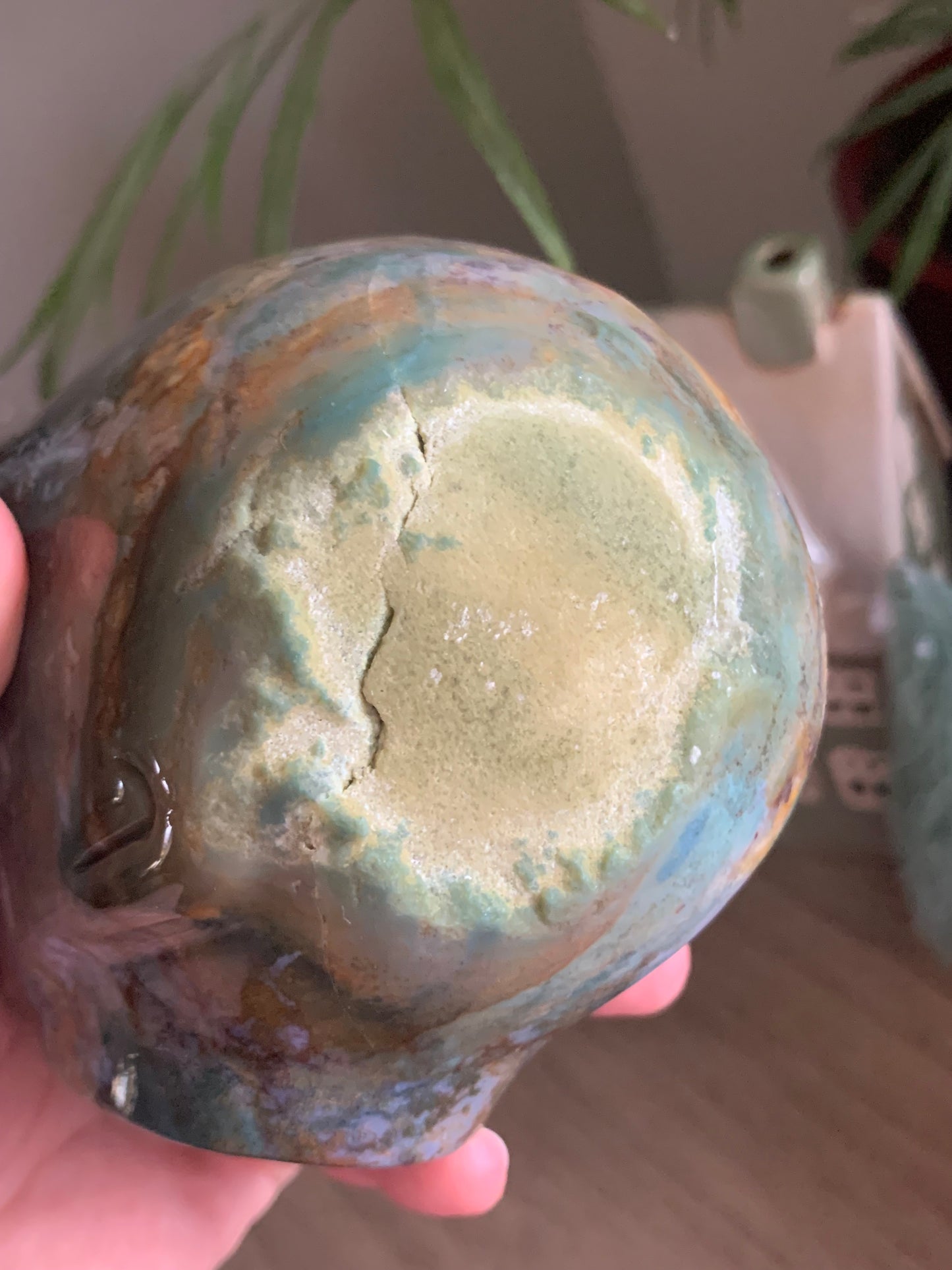Crâne de cristal galactique en jaspe océan