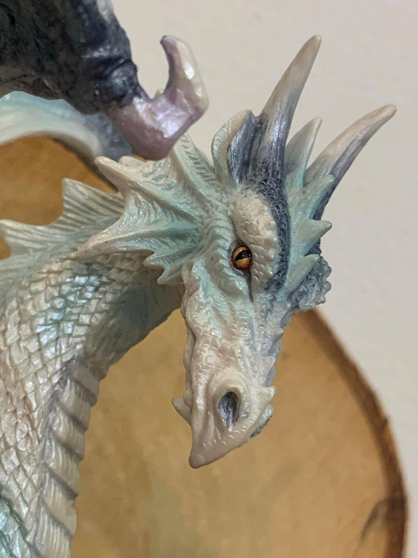 Statue dragonne Tiamat
