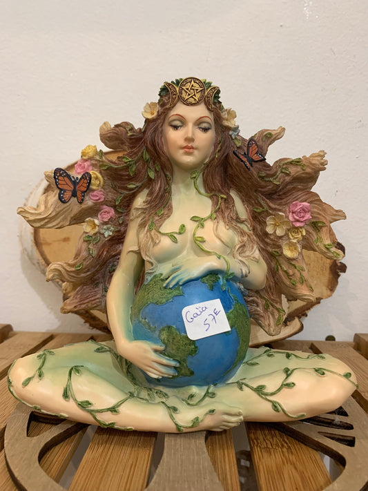 Statue déesse Gaïa