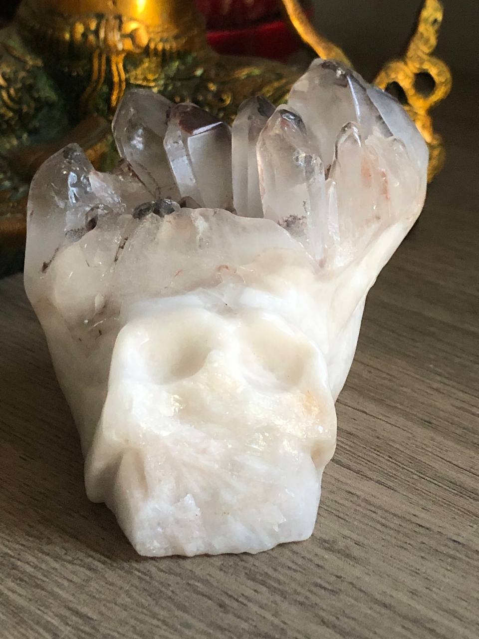 Crâne de cristal avec pointes