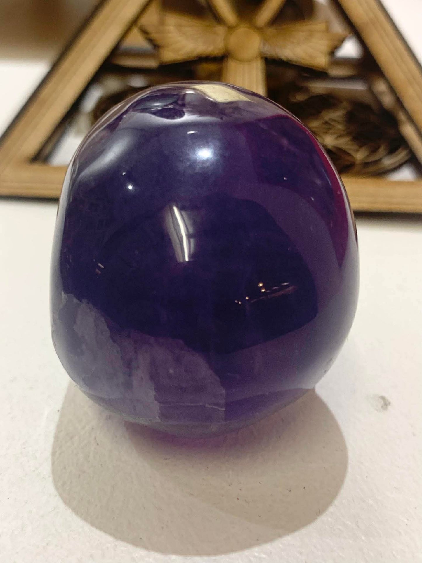Crâne de cristal en fluorite violette