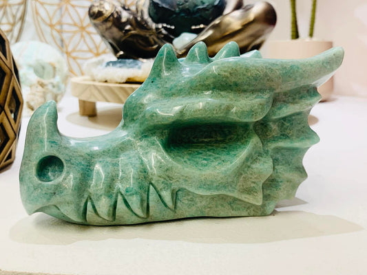 Crâne de dragon en amazonite