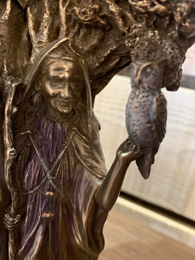 Statue de la triple déesse