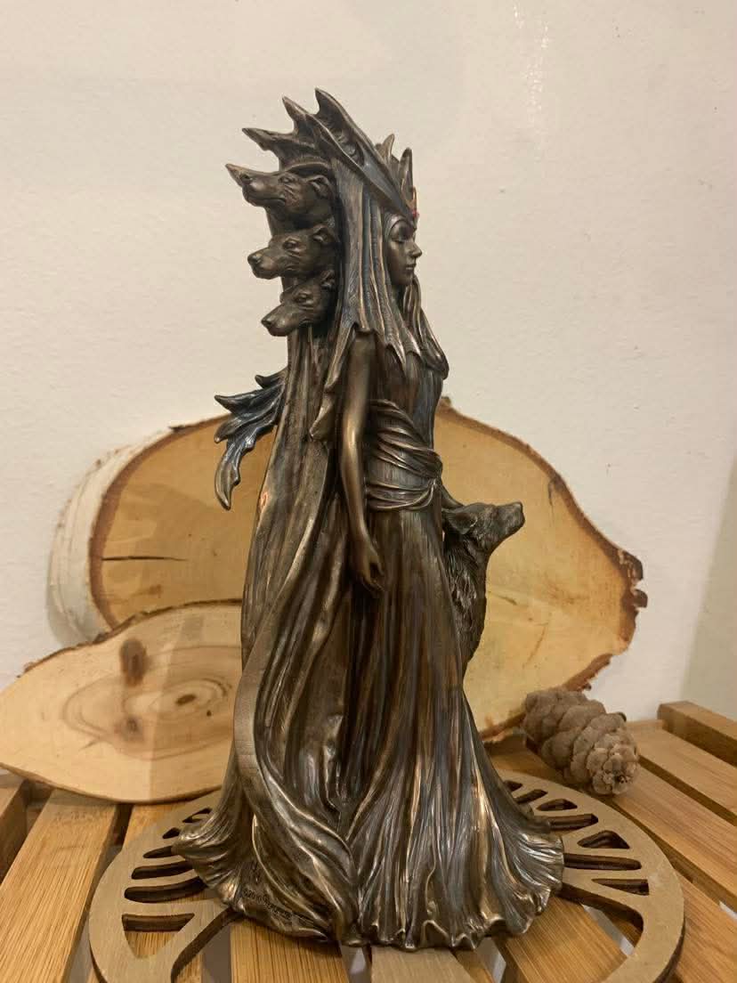 Statue Hécate