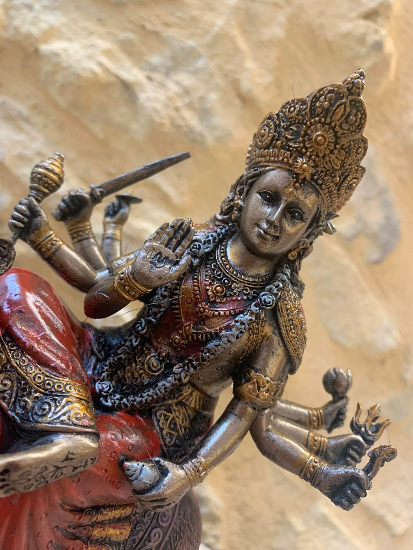 Statue de la déesse Durga 🐅