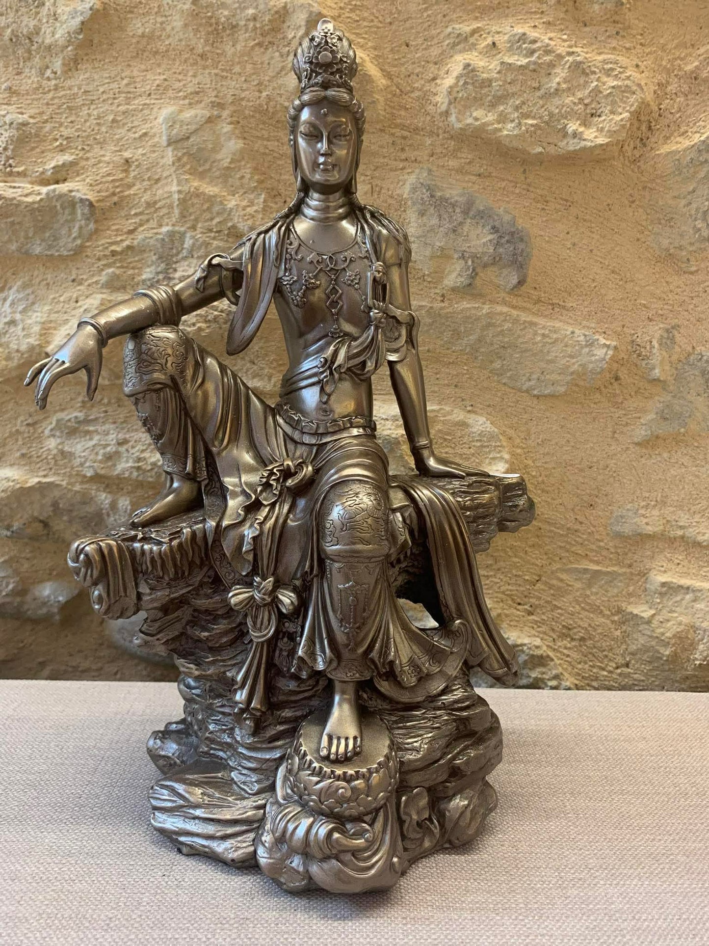 Statue déesse Kuan Yin