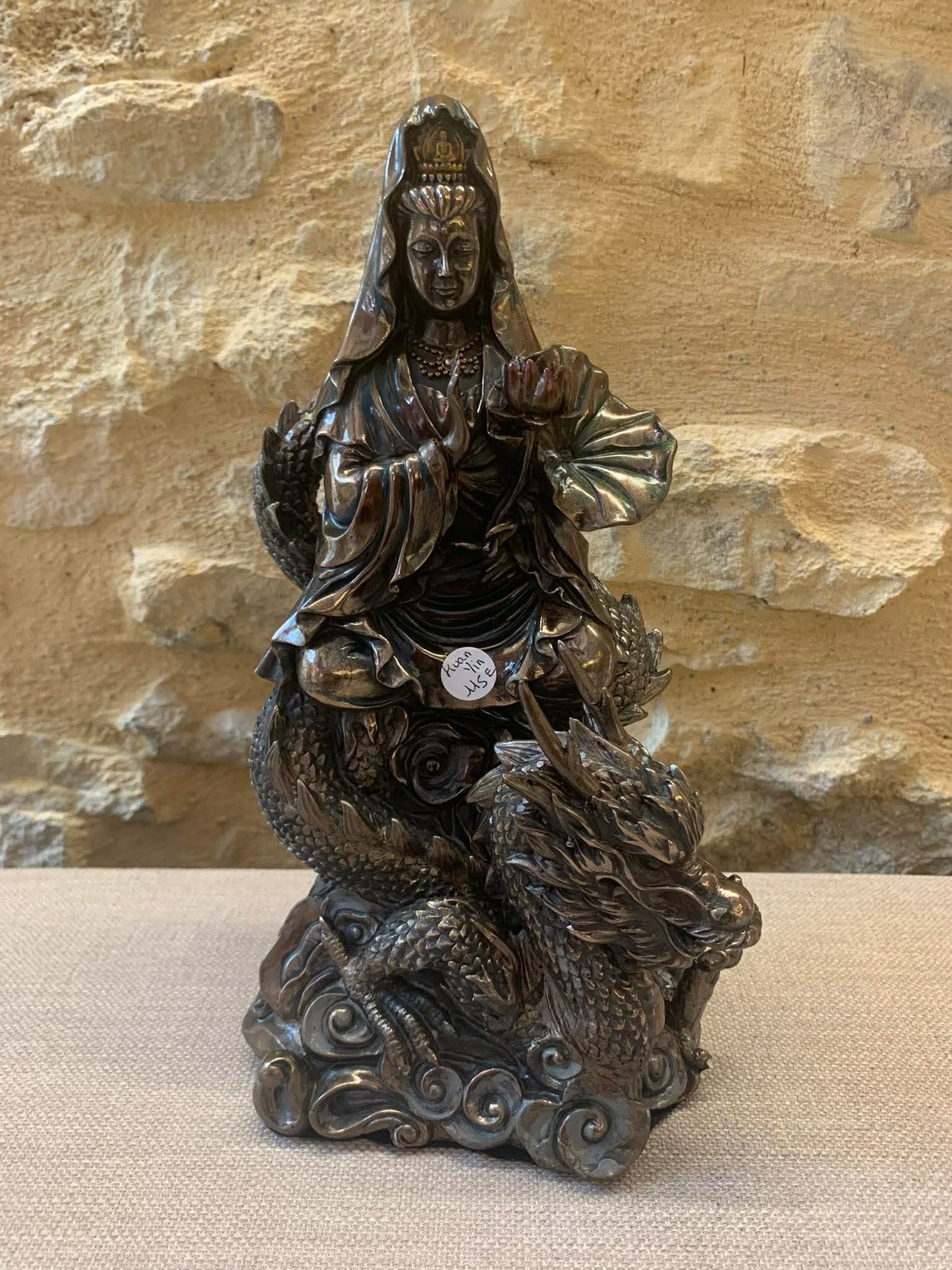 Statue déesse Kuan Yin avec dragon 🐉