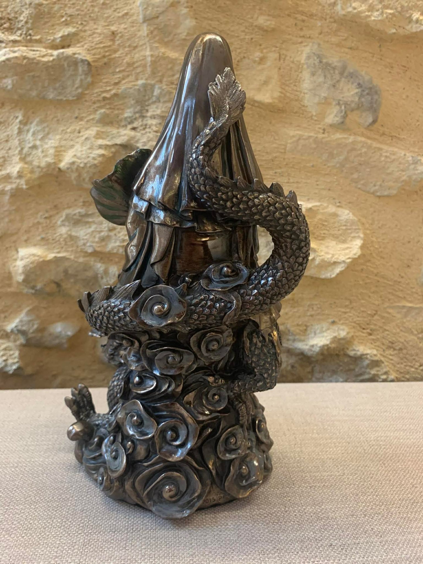 Statue déesse Kuan Yin avec dragon 🐉