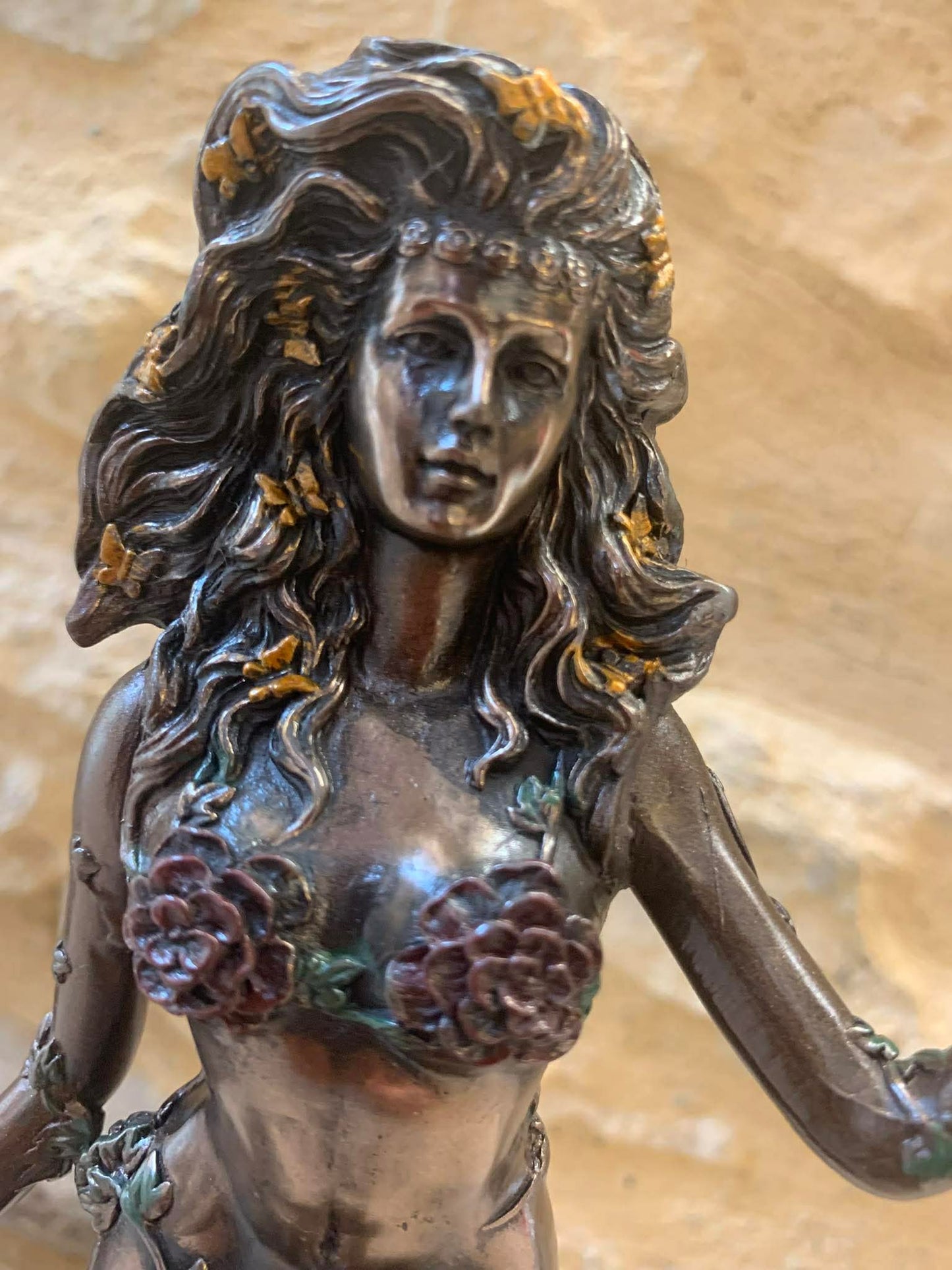 Statue de Gaïa, la Terre Mère 🌎