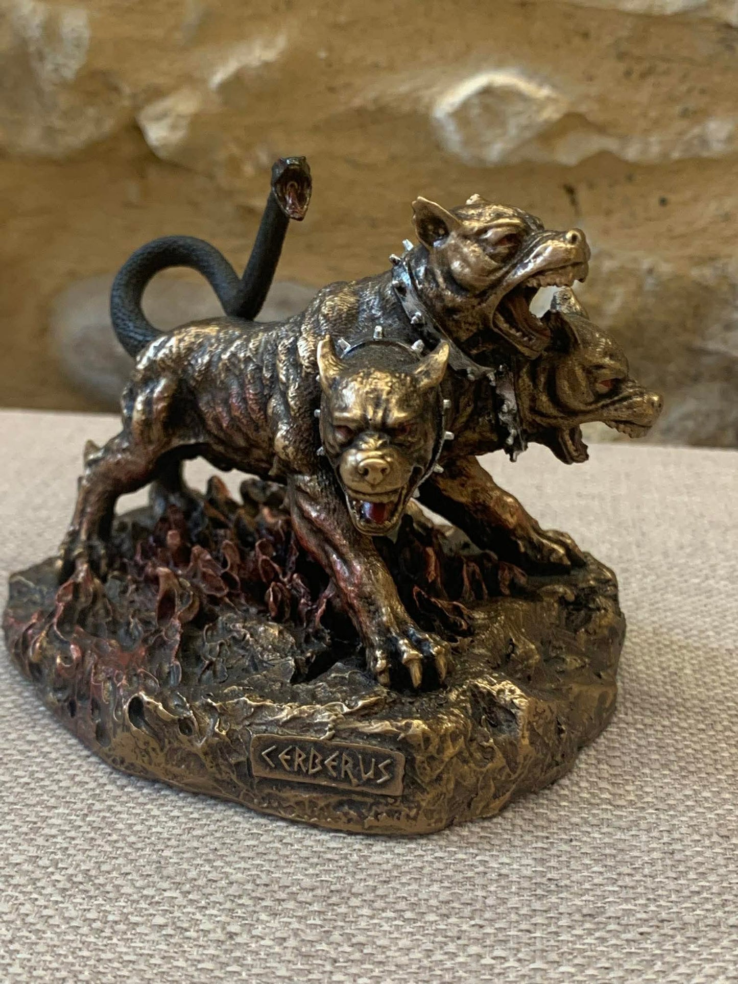 Statue Cerbère 🐺