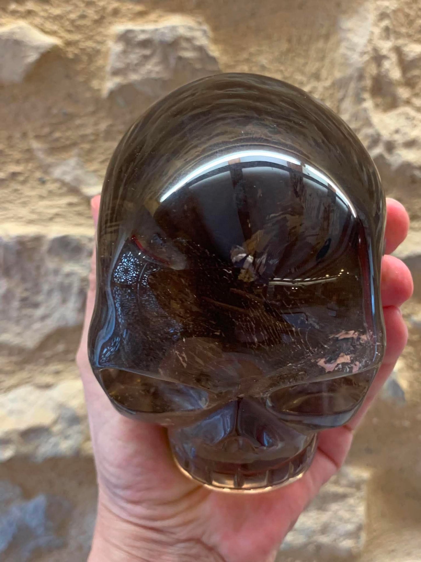 Crâne de cristal en quartz fumé